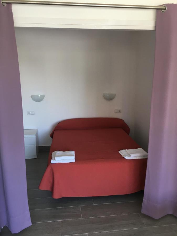 Bermudas-Turis Apartamentos Бенидорм Экстерьер фото