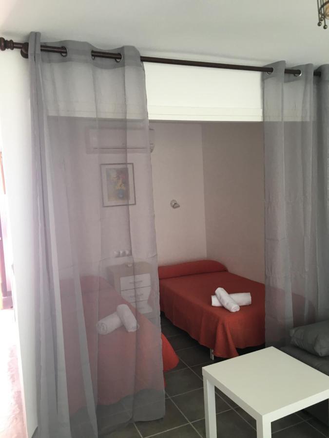 Bermudas-Turis Apartamentos Бенидорм Экстерьер фото