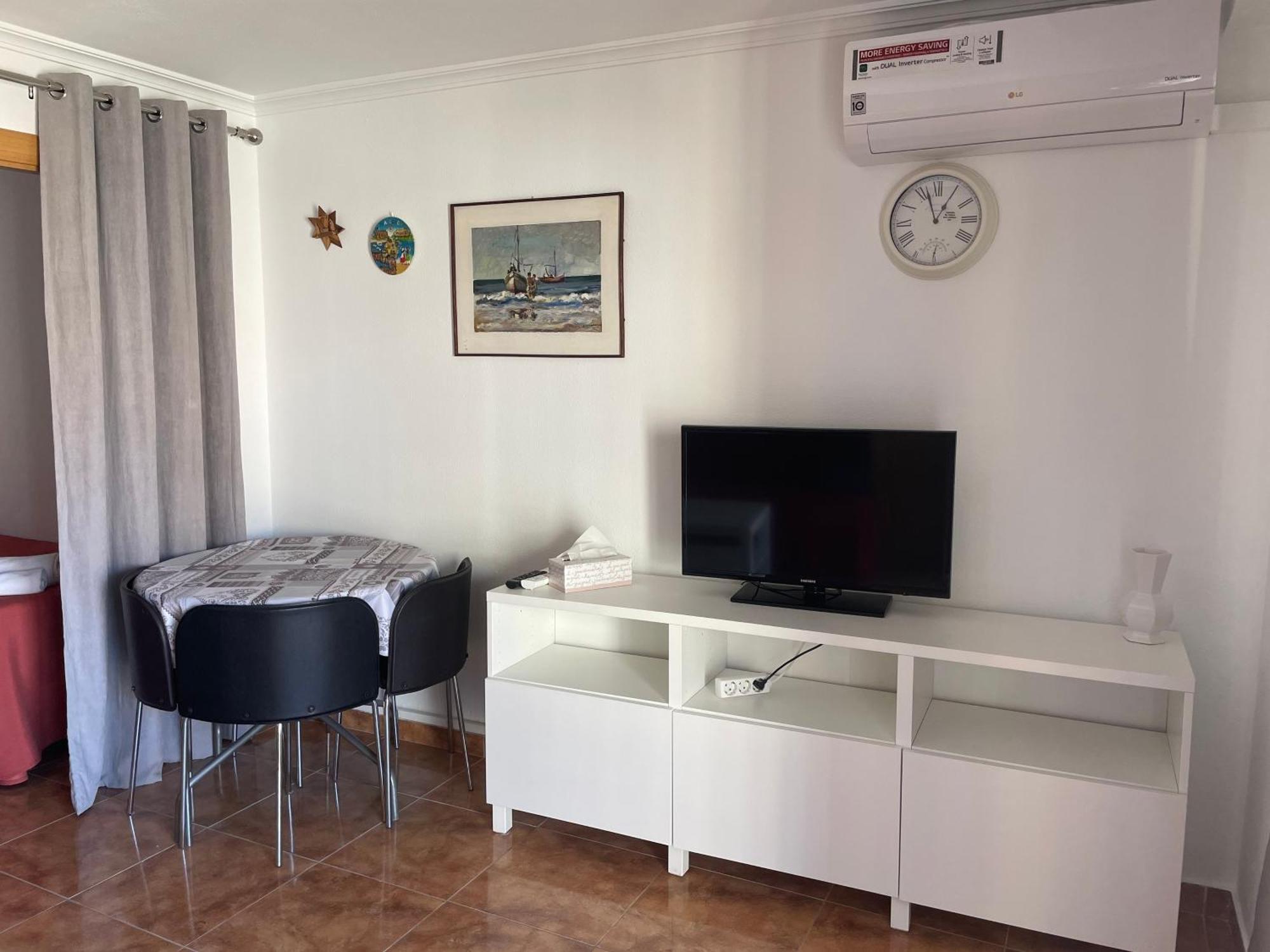 Bermudas-Turis Apartamentos Бенидорм Экстерьер фото