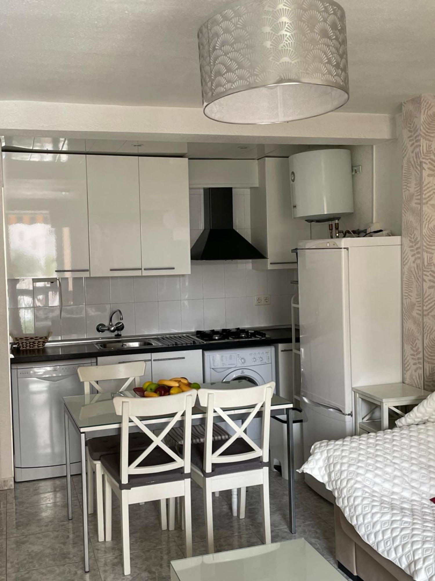 Bermudas-Turis Apartamentos Бенидорм Экстерьер фото