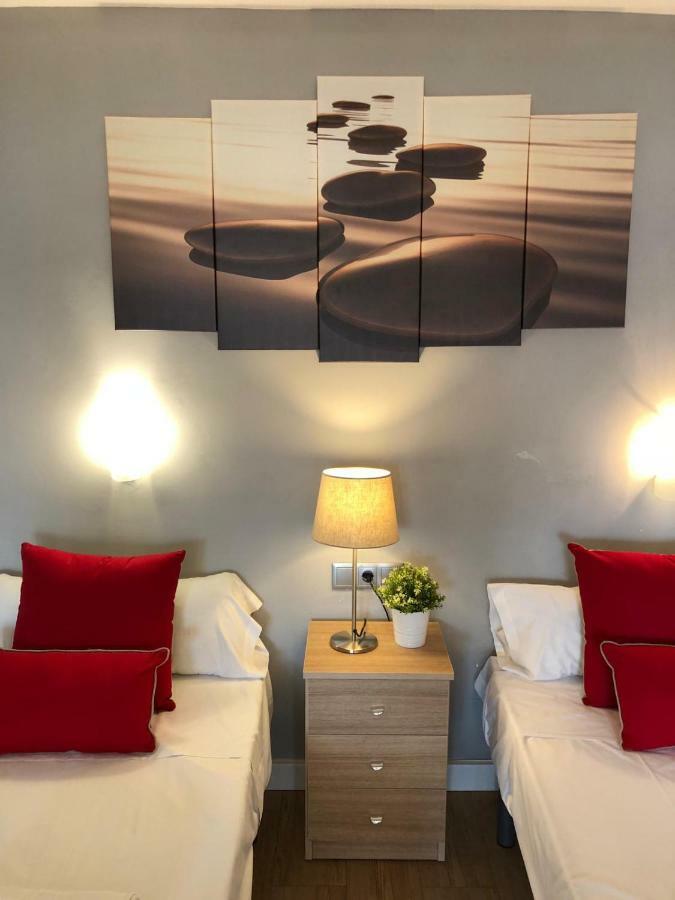 Bermudas-Turis Apartamentos Бенидорм Экстерьер фото